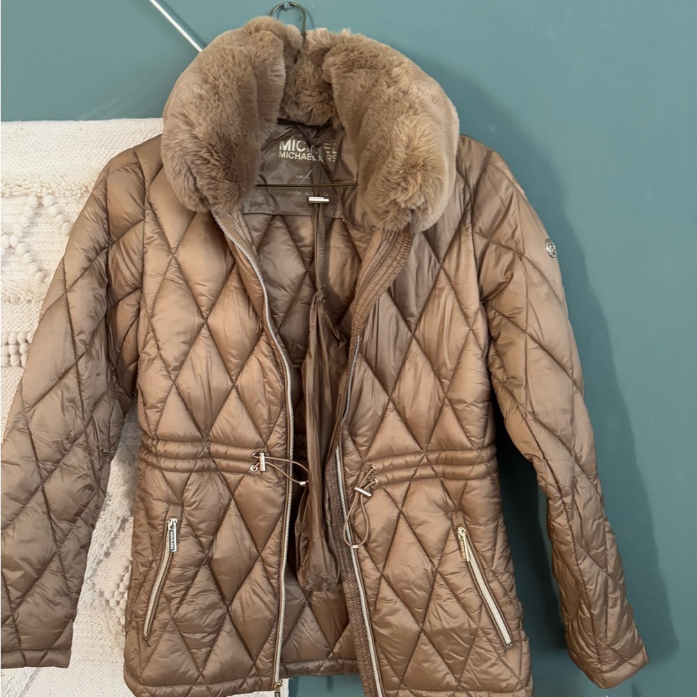 Women’s NEW Michael Kors Small Tan/dark Camel Packable Winter Jacket with tags